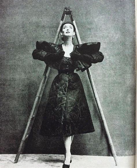 Dorian Leigh, photo by Richard Avedon, Harper's Bazaar, October 1952 | Dorian leigh, Richard ...