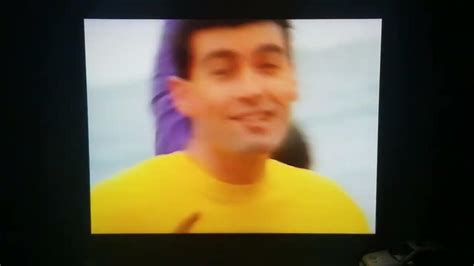 The Wiggles: Christmas Picnic Song - YouTube