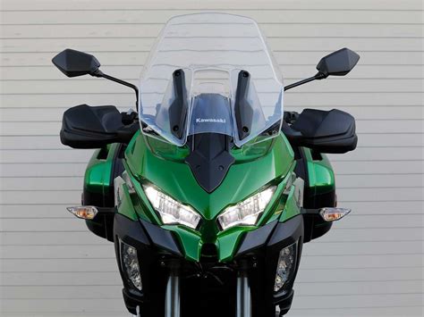 2020 Kawasaki Versys 1000 SE LT+ Review MC Commute Photo Gallery ...