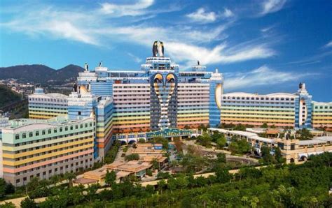 Chimelong Penguin Hotel - Hengqin, Zhuhai, Guangdong, China booking and map.