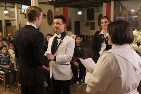 See the Pictures From Ian and Mickey's Wedding on Shameless | POPSUGAR ...