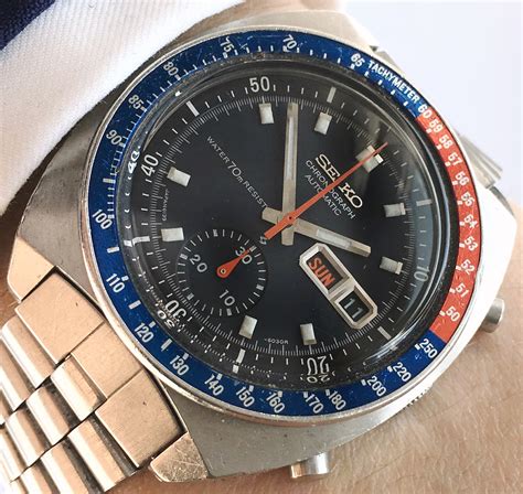 All Original Seiko Pepsi Chronograph Automatic 6139 | eduaspirant.com