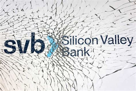 Why are banks collapsing? SVB and Signature Bank fail as UBS buys Credit Suisse | Evening Standard