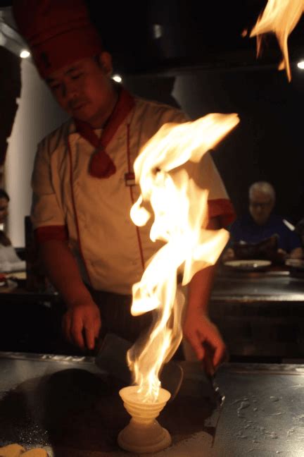 How to Keep Kids Entertained at Dinner in London - Benihana, Chelsea ...