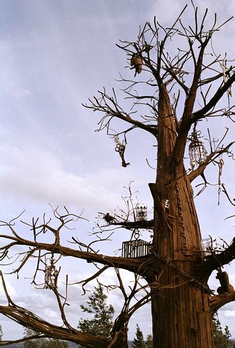 Metal Tree | Part of an art installation on "Kvarntorpshögen… | Flickr