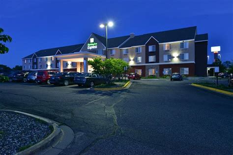 HOLIDAY INN EXPRESS ST PAUL S - INVER GROVE HGTS, AN IHG HOTEL ...