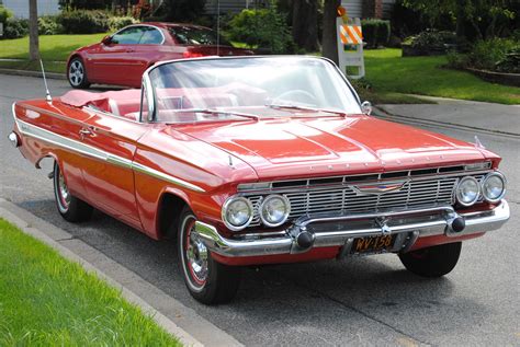 All American Classic Cars: 1961 Chevrolet Impala 2-Door Convertible