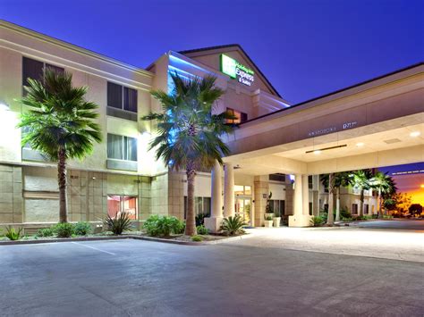 Holiday Inn Express & Suites San Diego Otay Mesa Hotel by IHG