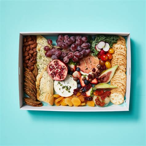 Premium Soft Cheese Platter (V)