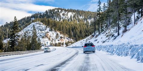 How to Install and Drive with Snow Chains and Tire Cables | Via