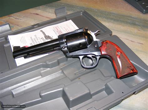 Ruger Super Blackhawk Bisley .44 Magnum