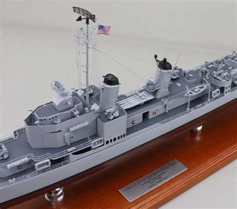 SD Model Makers: US Navy Gearing Class Destroyer Model