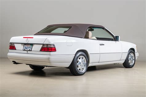 1995 Mercedes-Benz E320 Convertible _6567