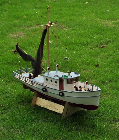 ZHl wooden model ship kits Naxos fishing boat KMS08-in Model Building ...