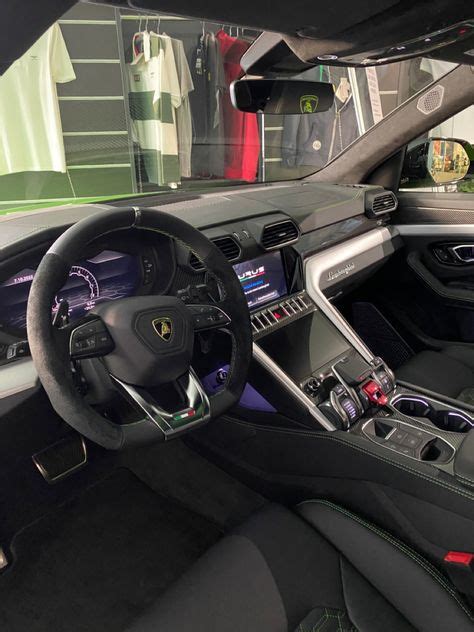 Lamborghini Urus Interior