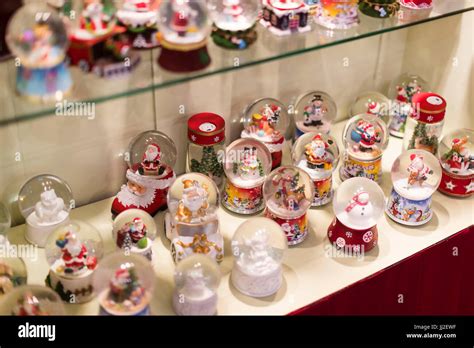 BUDAPEST, HUNGARY. 23 JUNE, 2017: Christmas shop of souvenirs and jewelry in the town of Sainte ...