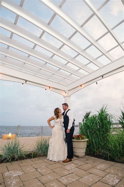 Lombardis on the Bay wedding photos and videos