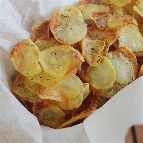 Irresistible baked potato chips · Italianchips