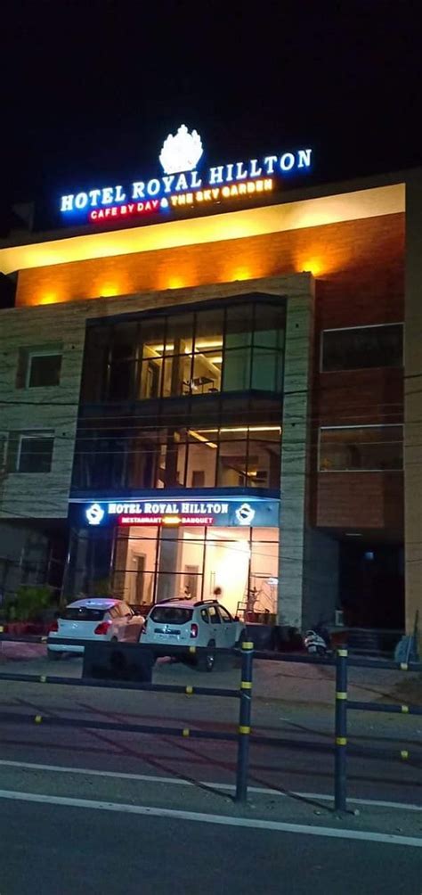 HOTEL ROYAL HILLTON - Prices & Specialty Inn Reviews (Paonta Sahib, India)