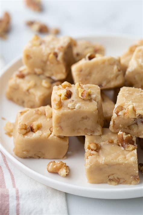 Maple Walnut Fudge - Recipes For Holidays