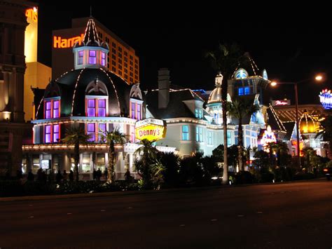 Las Vegas at Night - Foto | Sin City in the Desert - Foto Gallery on ...