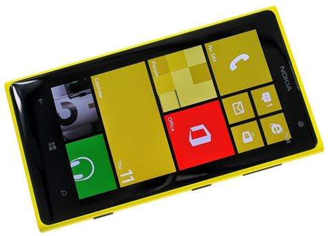 Nokia Lumia 1020 Specs, Review, Features, Availability & Price Details