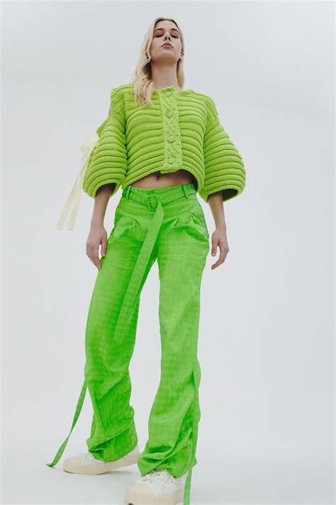 These Are the Biggest Trends From Resort 2023 | Knitwear trends, Knit fashion, Knitwear fashion