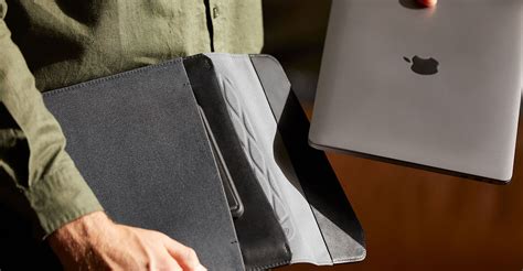 Bellroy Laptop Sleeve Extra | The Coolector