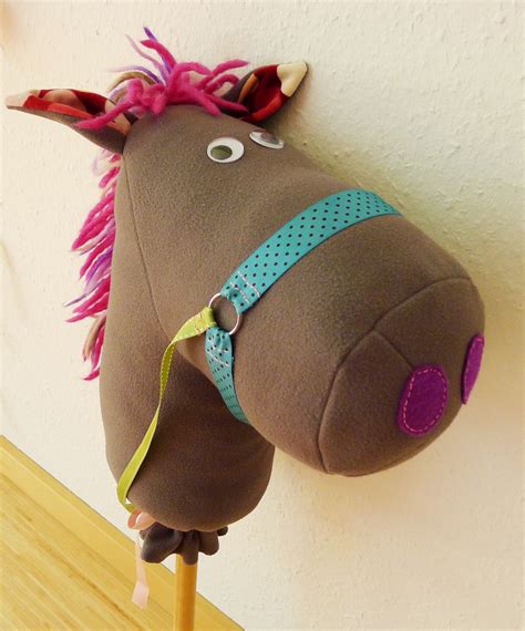 Make a Hobby Horse | Fun Family Crafts