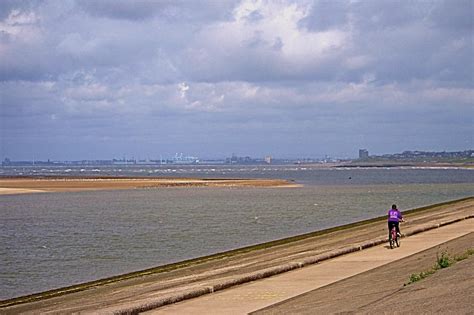 BEACH WALKERS ...WIRRAL PENINSULA | BEACH WALKERS ...WIRRAL … | Flickr