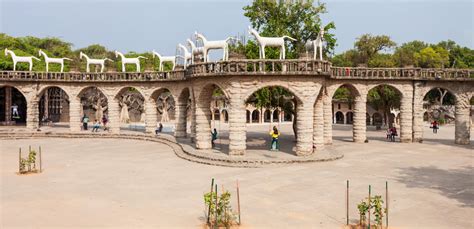 Rock Garden And Sukhna Lake Sightseeing Tour