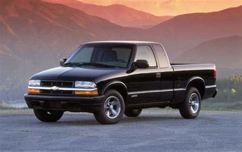 Used 2003 Chevrolet S-10 Extended Cab Review | Edmunds