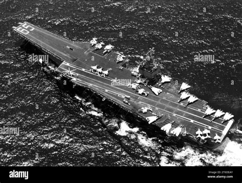 USS Enterprise (CVAN-65) underway in the South China Sea 1975 Stock Photo - Alamy