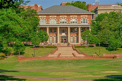 Allergy-Friendly North Carolina State Campus Guide - Spokin