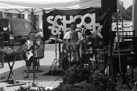 School of Rock | Seasonal Music Camps