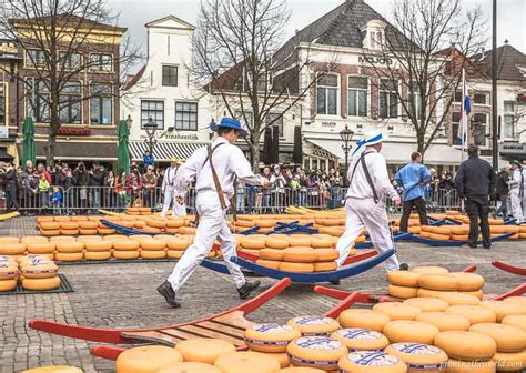 Alkmaar Cheese Market | Pinning The World