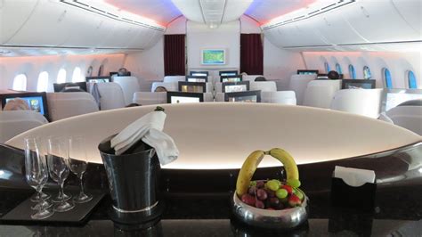 Qatar Airways Dreamliner B787-8 Business Class Brussels to Doha - YouTube