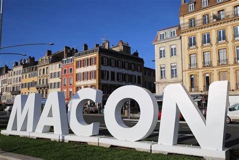 Mâcon gave its name to the nearby vineyards and wine 'appellation ...