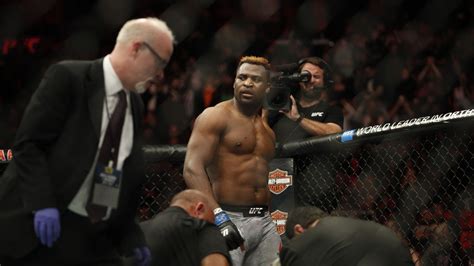 Francis Ngannou vs Derrick Lewis full fight video preview for UFC 226 ...