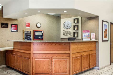 Comfort Suites Scottsdale, AZ - See Discounts