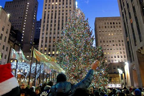 New York Times Square Christmas Tree Wallpapers - Top Free New York Times Square Christmas Tree ...