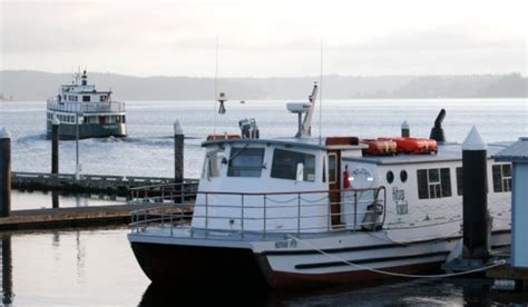 Bremerton-Port Orchard foot ferry to include late-night weekend runs