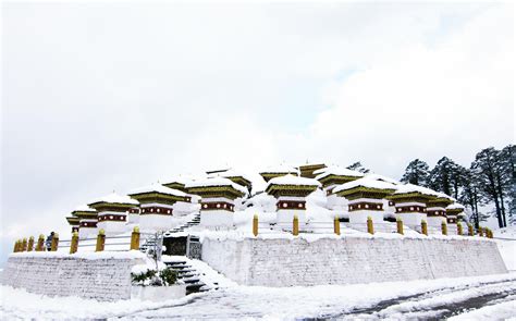 Dochula Pass, Bhutan: 5 Reasons You Must Visit It