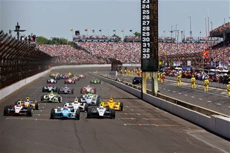 Continental Circus: A IndyCar quer correr fora dos Estados Unidos