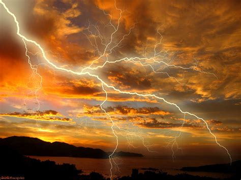 🔥 [70+] Thunder and Lightning Wallpapers | WallpaperSafari