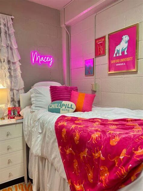 31 Insanely Cute Dorm Room Color Scheme Ideas To Recreate In 2023 ...