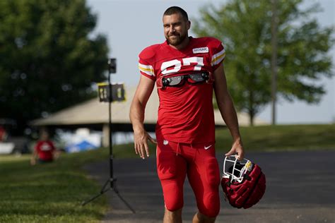 NFL training camp: Chiefs TE Travis Kelce gets into two skirmishes in ...