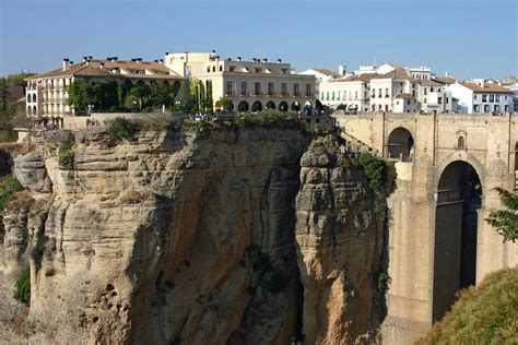 Unique Hotels - Luxurious Cliffside Hotels with Unbeatable Views Photos | Architectural Digest