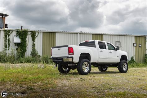 Shiny Chrome Fuel off-road Wheels on Lifted GMC Sierra 2500HD — CARiD.com Gallery