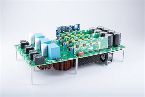 10-kW: bidirectional three-phase three-level (T-type) inverter and PFC ...